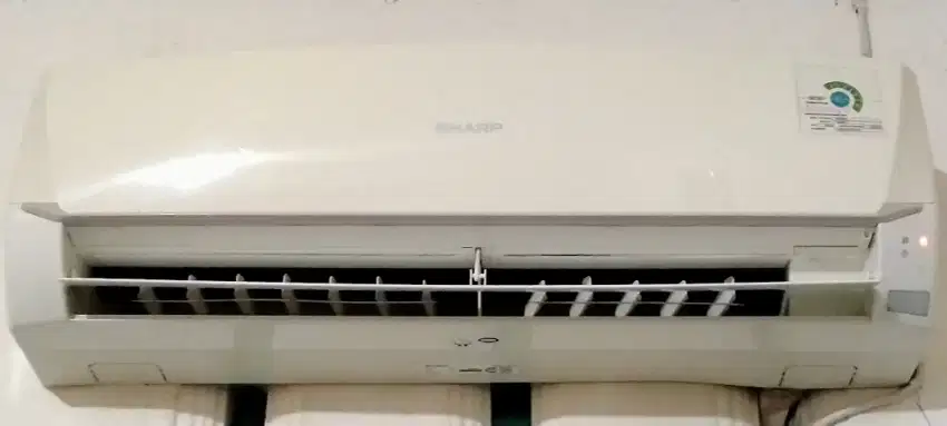 Dijual AC Sharp 1 PK