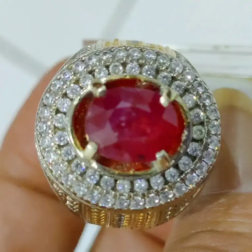 Natural Ruby 4.03 Carats Noheated Bermemo