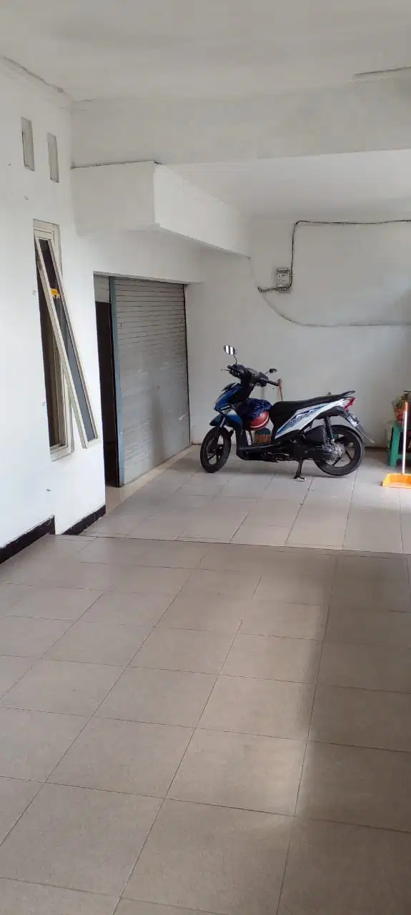 RUMAH 2 LANTAI MURAH. DEKAT RSUD, PSR LARANGAN. BISA UNTUK KOST AN