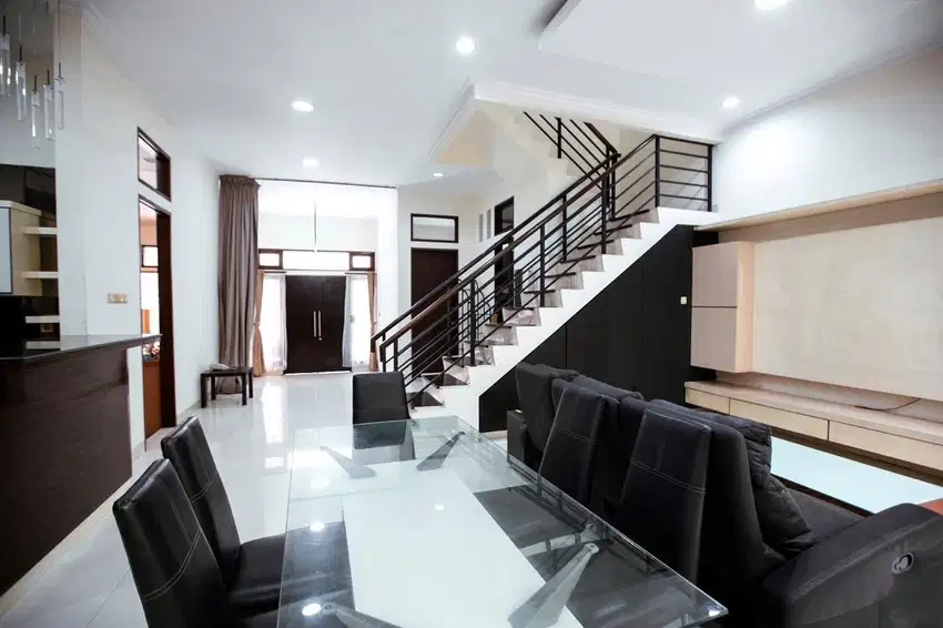 Rumah Kayu Putih Utara,  Pulo Gadung