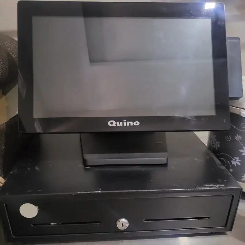 1 set POS Quinos System ex. Resto