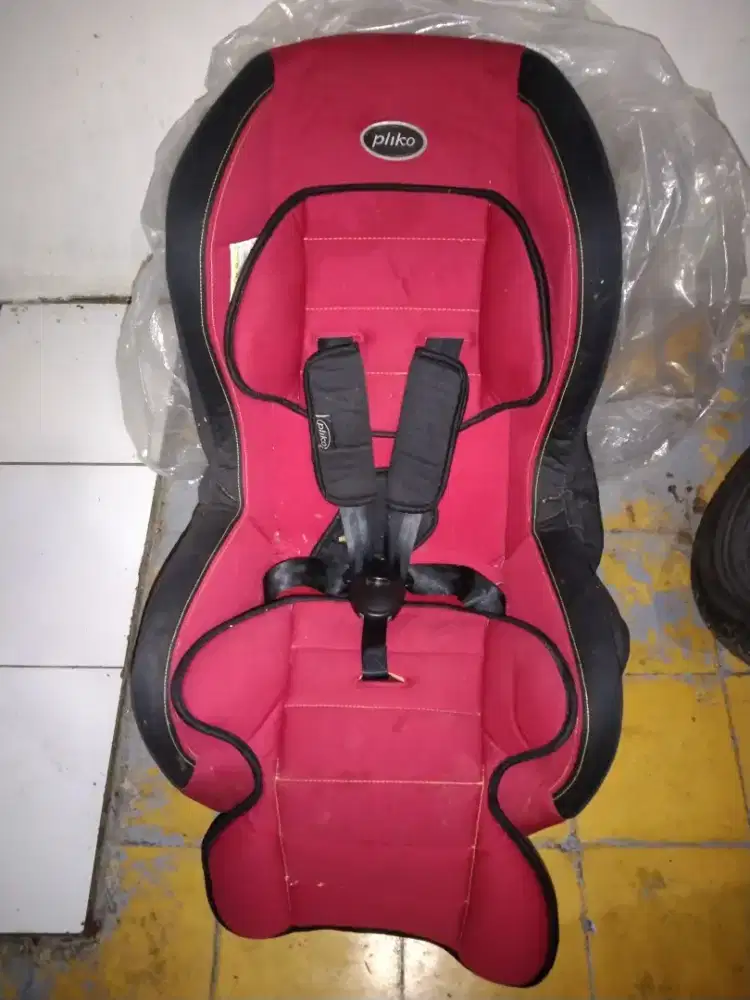 Car seat kursi duduk bayi merk Pliko lyon