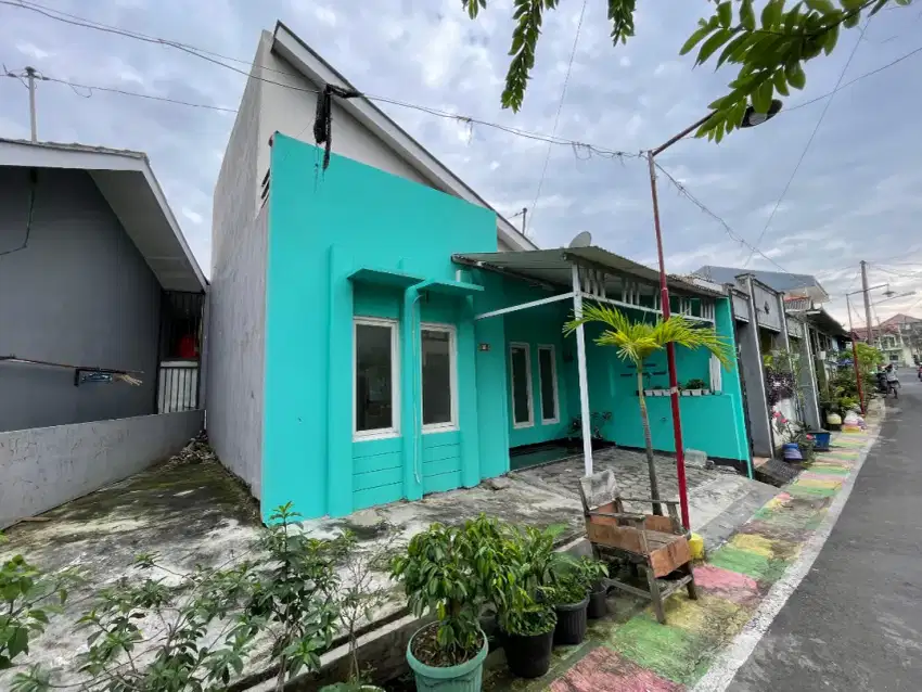 Rumah Minimalis di tengah kota semarang. DIJAMIN PALING MURAH