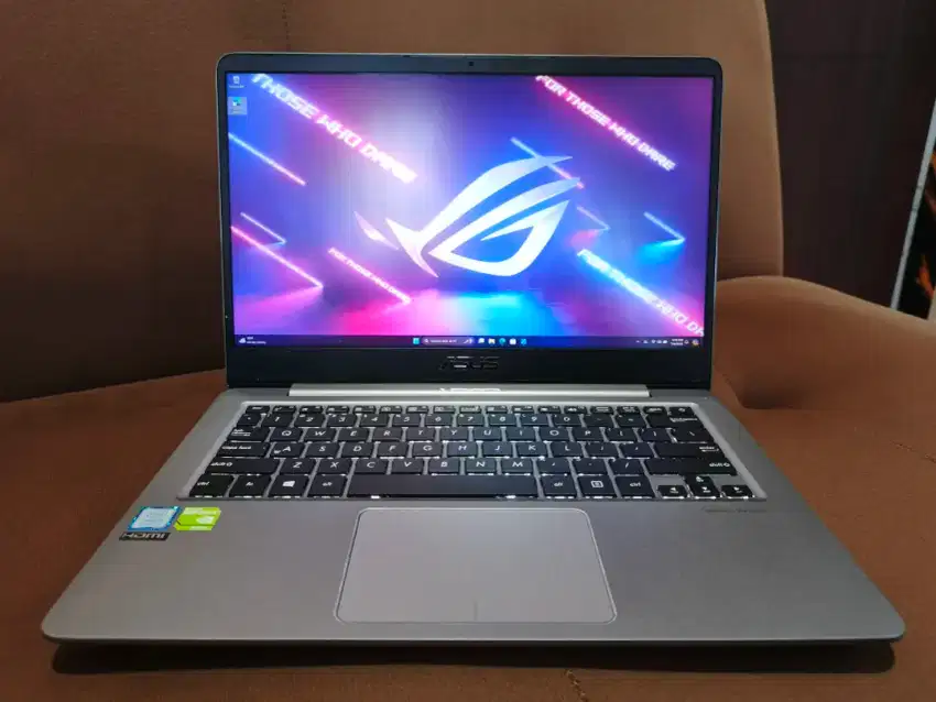 Asus Zenbook Design Editing Render Core i5 SSD DUAL GPU NVIDIA