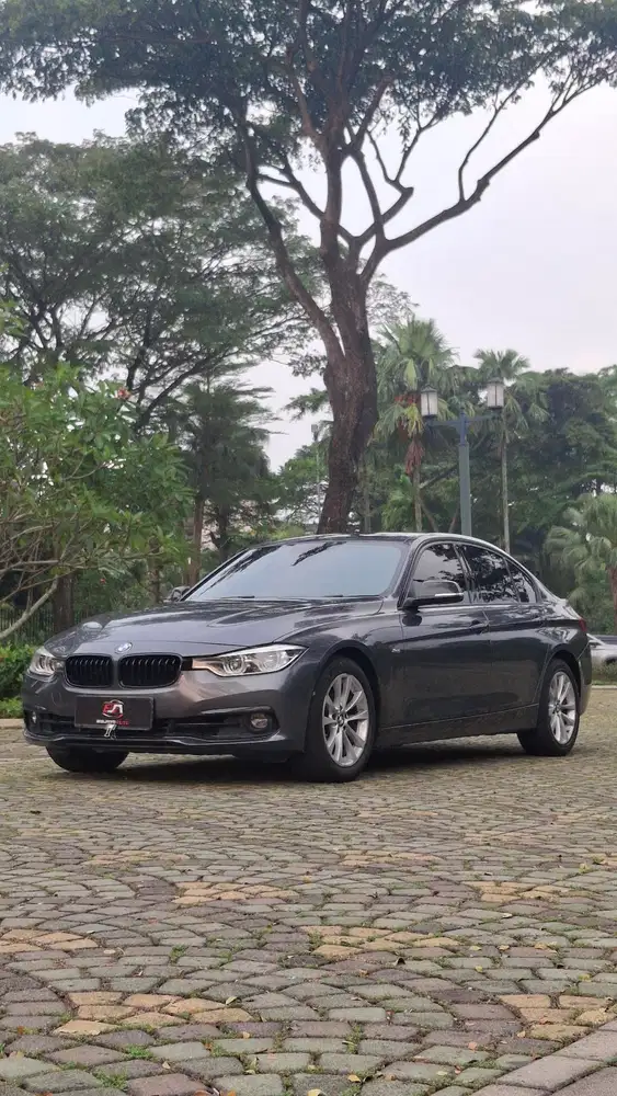 BMW 320i B48 Sport Line LCI 2016 Bensin