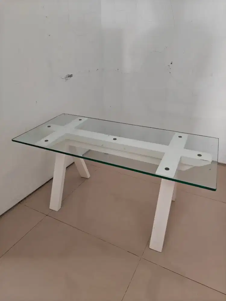 Meja Tamu (dgn kaca)