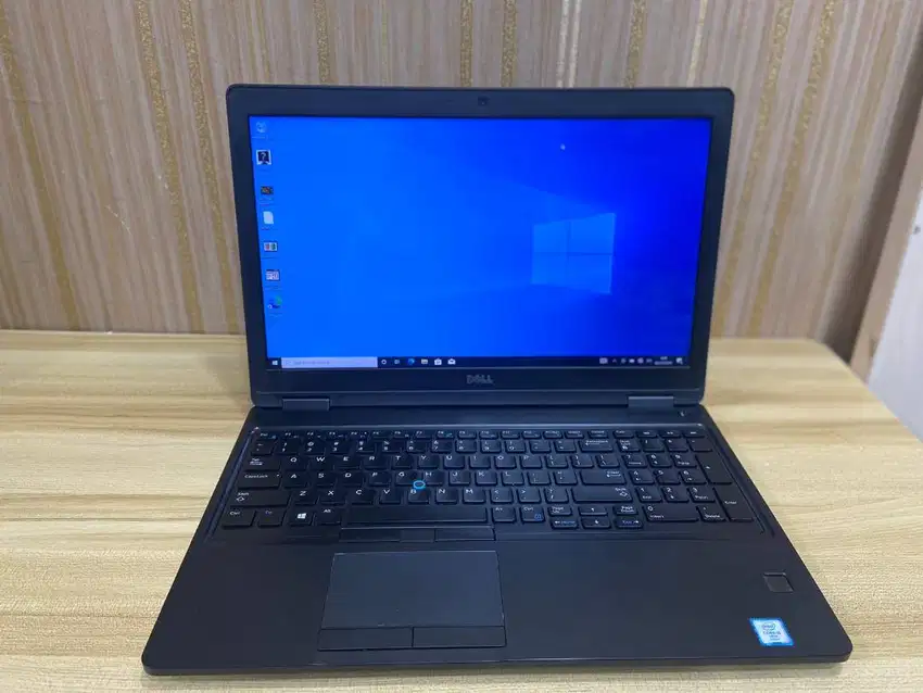 Laptop Dell Latitude 5580 CORE I5 GEN6 RAM 8GB 15,6-INCH MINUS N-EC