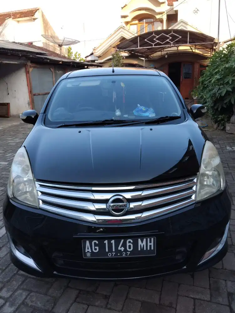 Nissan Grand livina 2012 Bensin