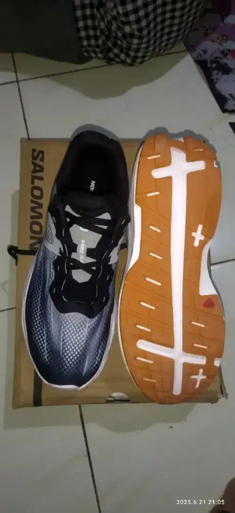 sepatu salomon aero glide sz 43 insole 27.5