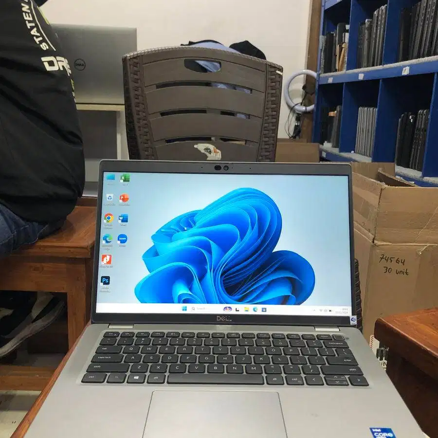 Dell latitude 5421 CORE i7 Gen 11 RAM 16GB SSD 256GB D-SKI