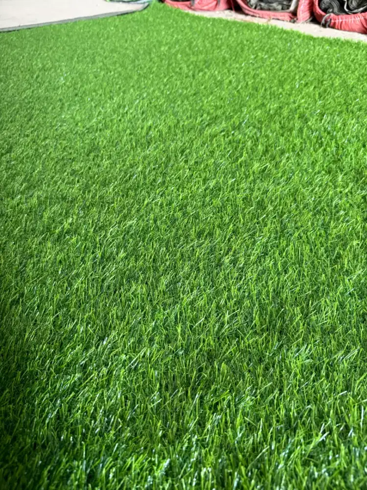 Karpet rumput sintesis