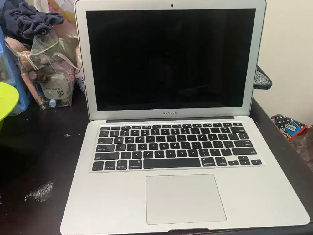 Laptop Macbook Air Early i5 2015
