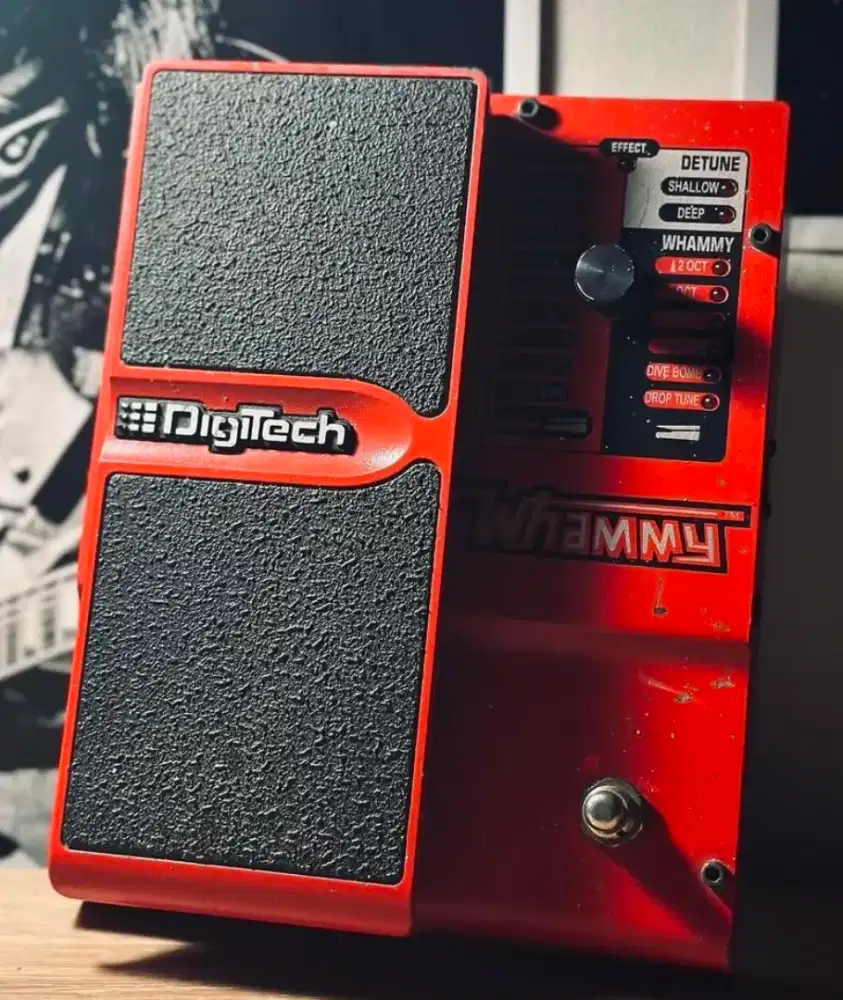 DI JUAL EFFECT DIGITECH WHAMMY 4