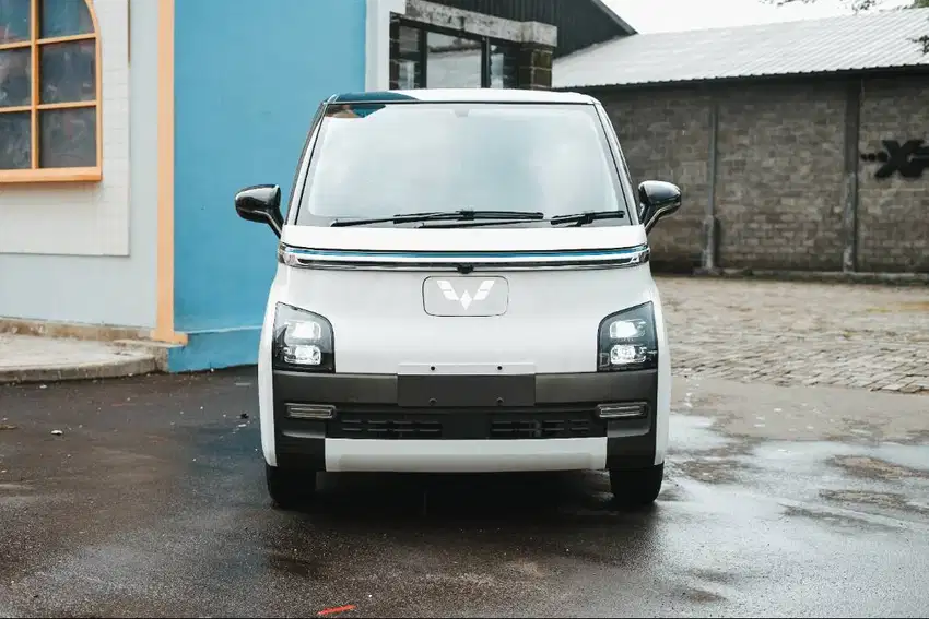 10 Rb KM Long Range 2022 Air EV Wuling OTO 888