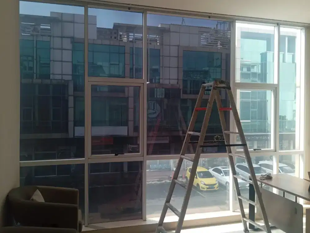 Jasa pasang sticker kaca film