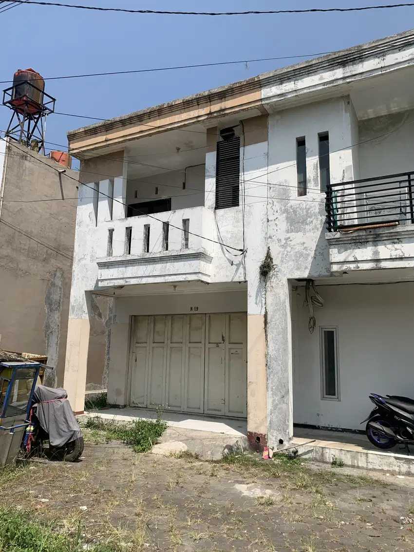 Di jual ruko di depan komplek permata buah batu depan kampus telkom