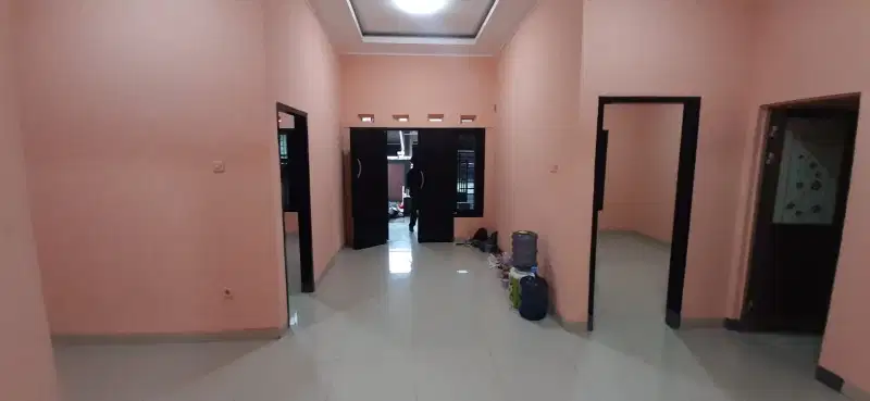 Rumah minimalis di Topindo kopo residence