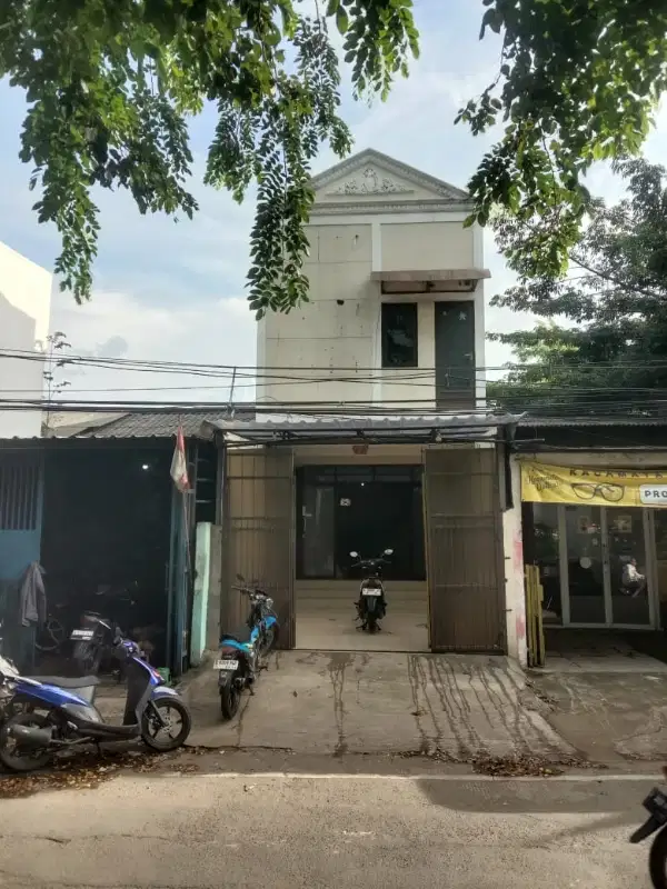 Disewakan Ruko Pinggir Jalan Raya 4 Lajur Strategis
