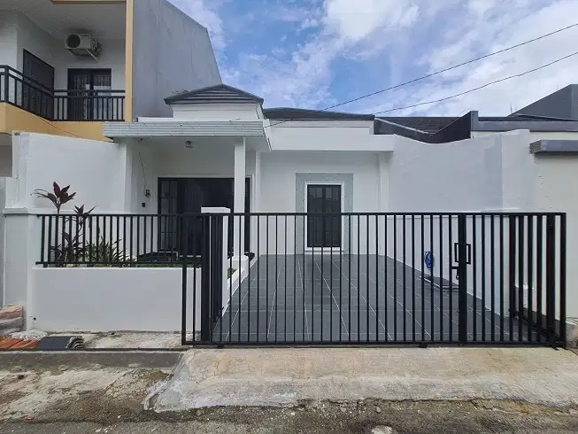 Dijual Rumah Baru, Barat Daya, Lokasi di Perum Griya Loka Bsd