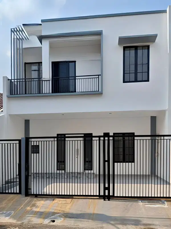 Rumah Renovasi Siap Huni di Regency Melati Mas Harga Terjangkau