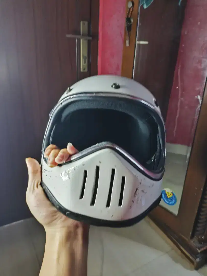 Helm Cakil Custom