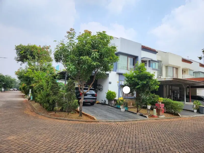 Langka Banget! Rumah Hook 3 Sisi Lepas di Cluster Cassia JGC