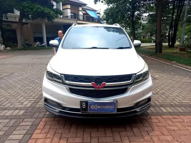 TDP Rendah Wuling Cortez 1.5 LT Lux Plus Bensin-AT 2019 Hitam CSIKB