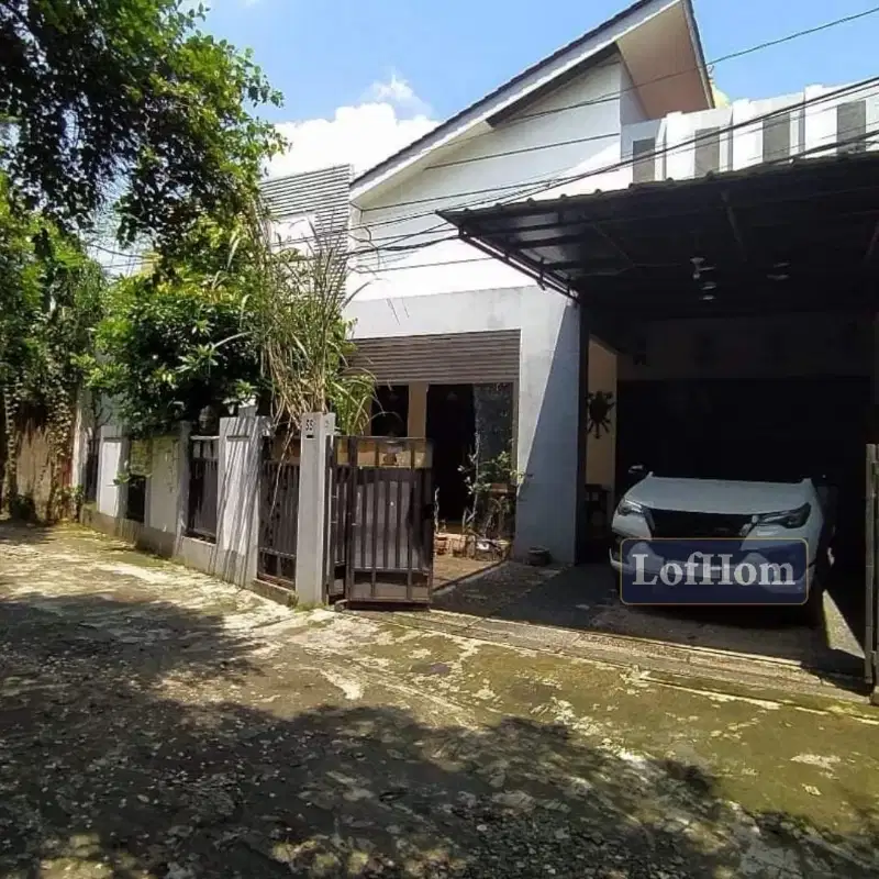 Dijual Rumah bagus di Jakarta selatan kebagusan