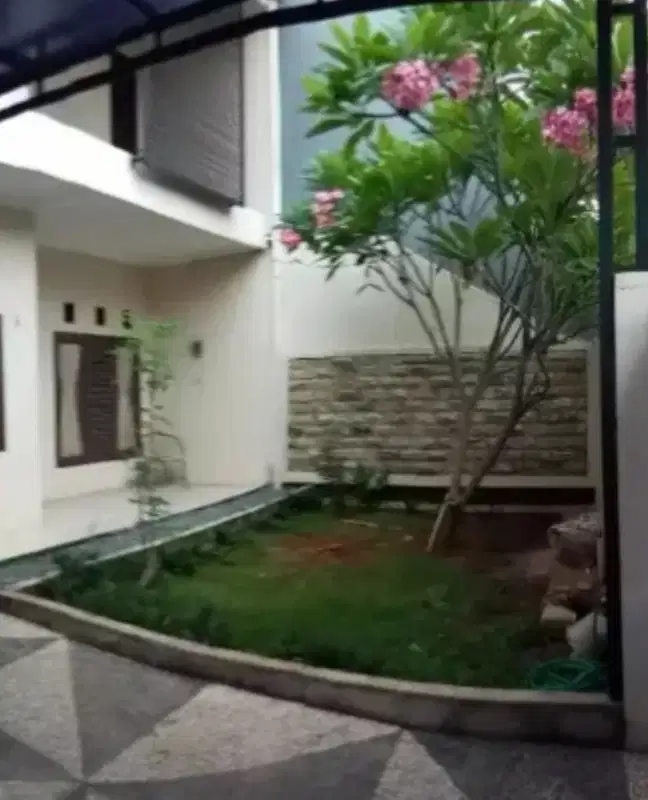 Disewa rumah semi Furnish Duren sawit Jakarta timur