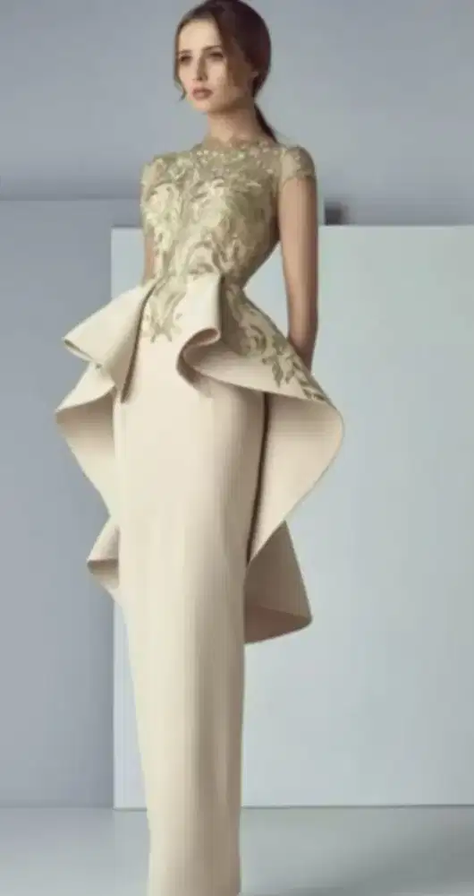 Menerima jahit gaun dan permakan