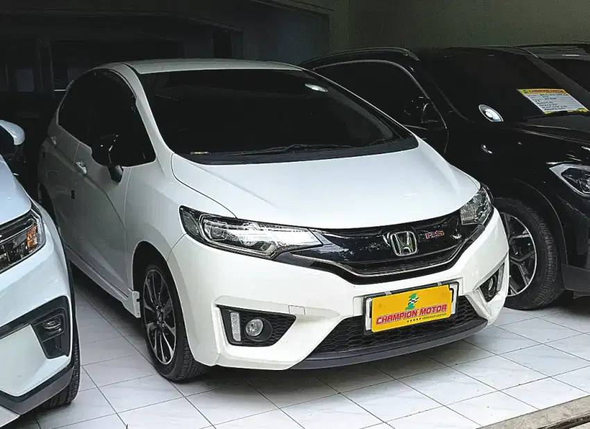 Km 37.000 Honda jazz rs 1.5AT 2016