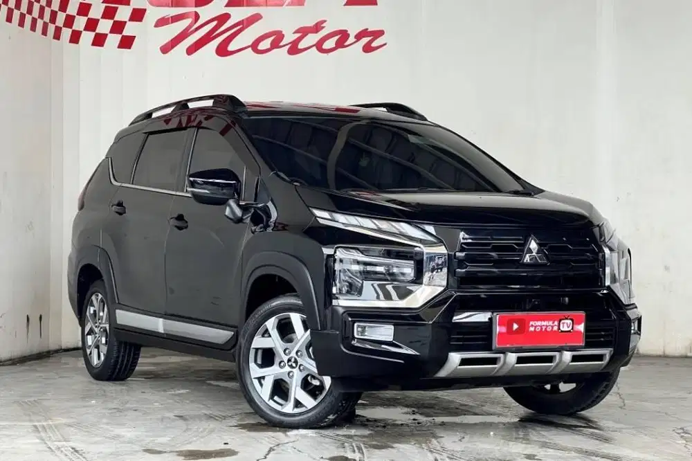 MITSUBISHI XPANDER CROSS PREMIUM A/T 2023