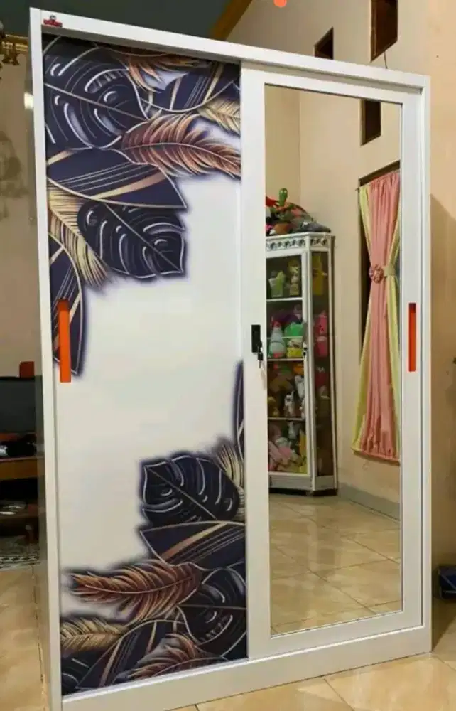 Lemari Besi Pintu sliding