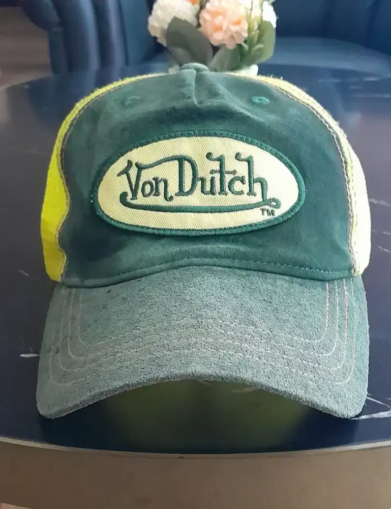 Topi vindutch bahaan suede