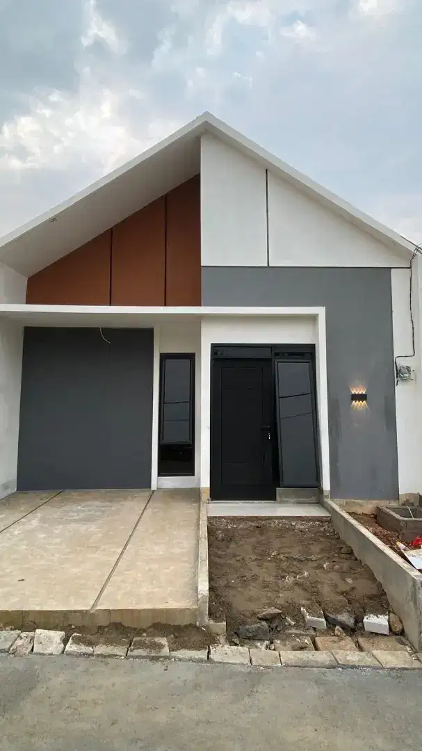 Rumah siap huni Akses mobil bebas banjir