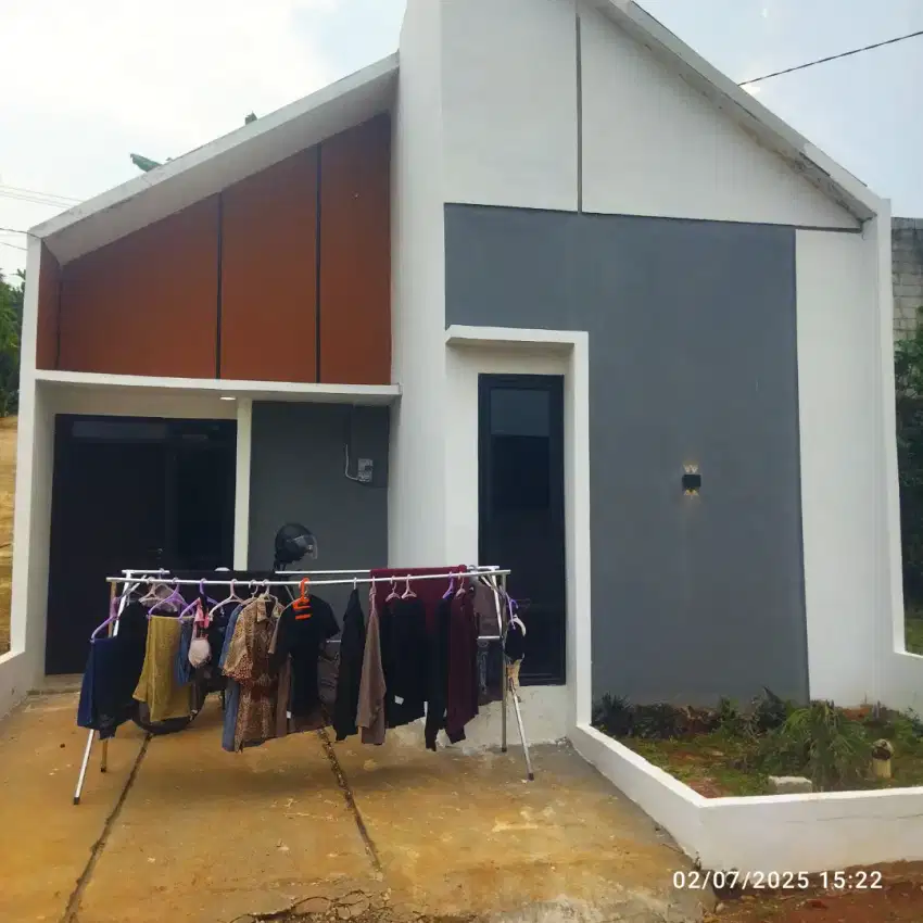 Rumah murah meriah akses mobil bebas banjir