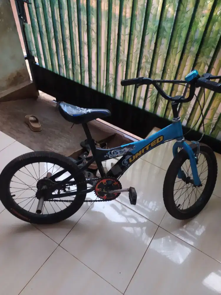 Sepeda anak BMX united 18 murah