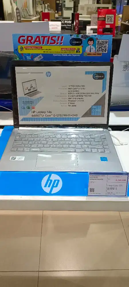 Laptop HP Core I3 8/512GB Silver (Kredit Tanpa DP)