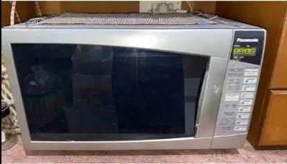 National Panasonic Microwave NN-SS672 MF