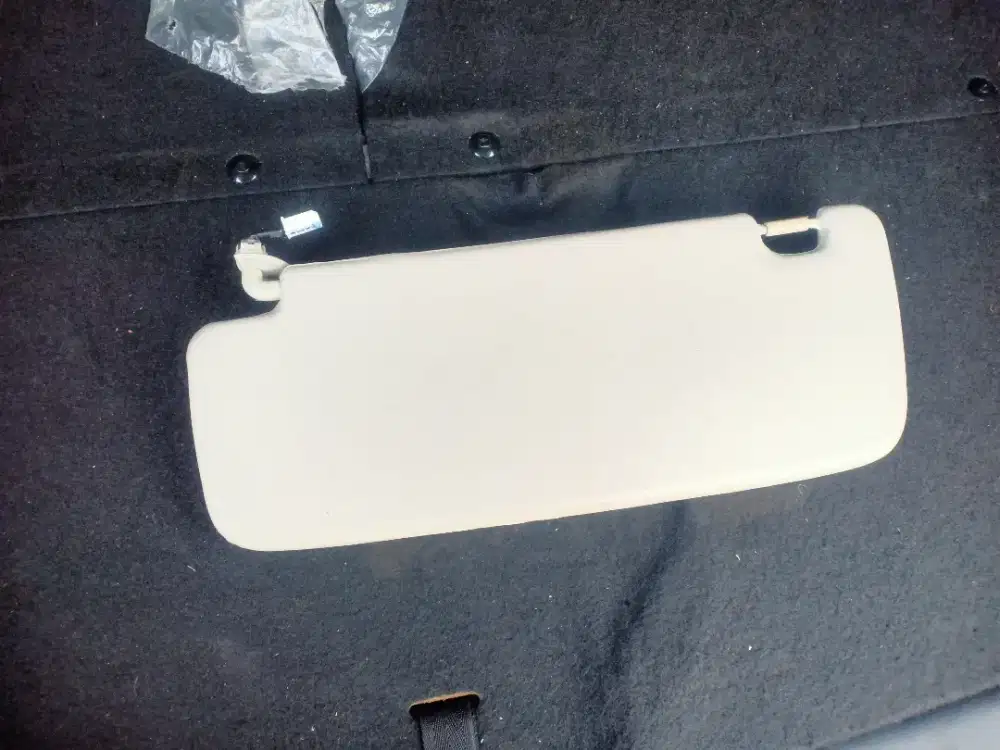Sunvisor Grand livina