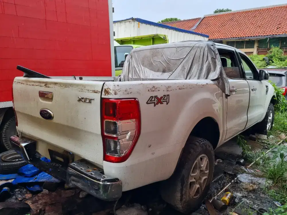FORD RANGER DC T6 2012  XLT 2.2 M/T TGN1 ORI KONDS RUSAK/TDK HIDUP