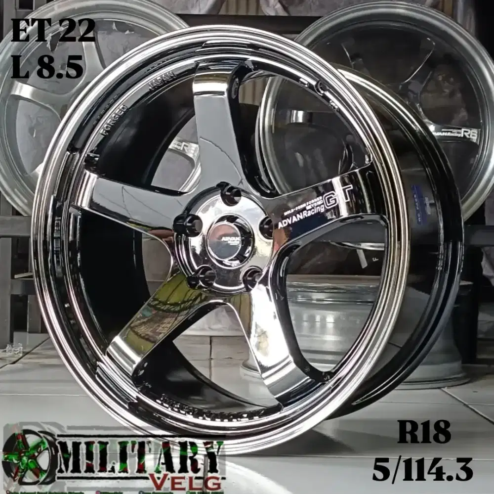 Advan GT Flowforming R18 Blackchrome