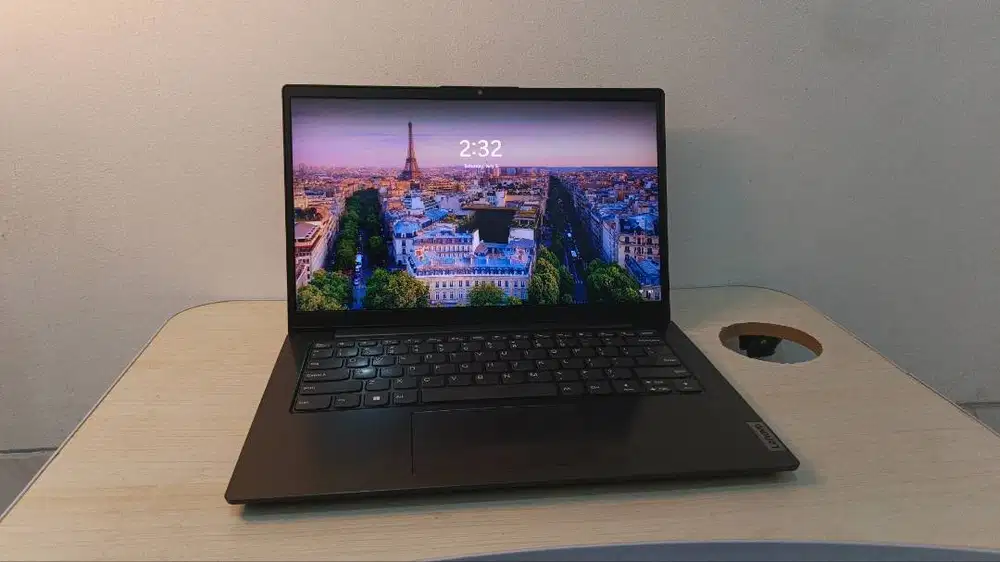Lenovo V14 G2 || Core i3-1115G4 8GB 256GB SSD 1TB HDD MX350 2GB WIN11