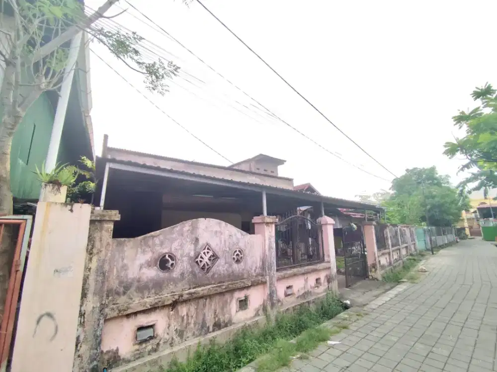 Dijual cepat rumah + tanah lokasi strategis Nego