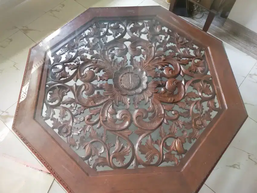Meja ukir jati cantik segi delapan