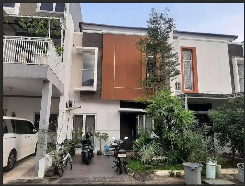 OVER KREDIT ROYAL LIVING SEPATAN