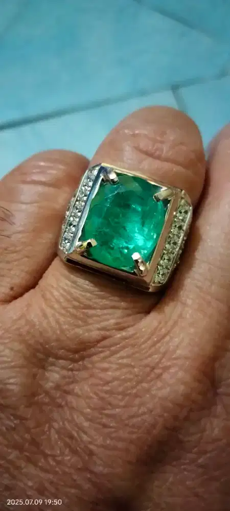 Jamrud zamrud zambia minor big size bluish green