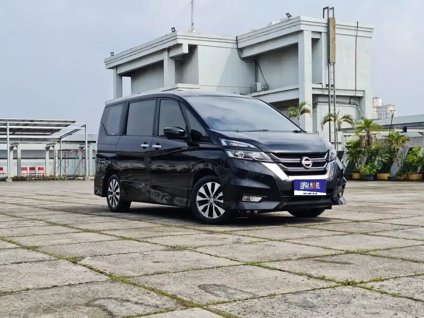 Nissan Serena 2.0 HWS 2019 Km 30rb Pajak 1 Tahun