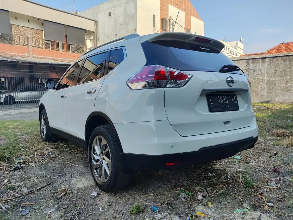 Nissan X-Trail 2,5 AT 2014