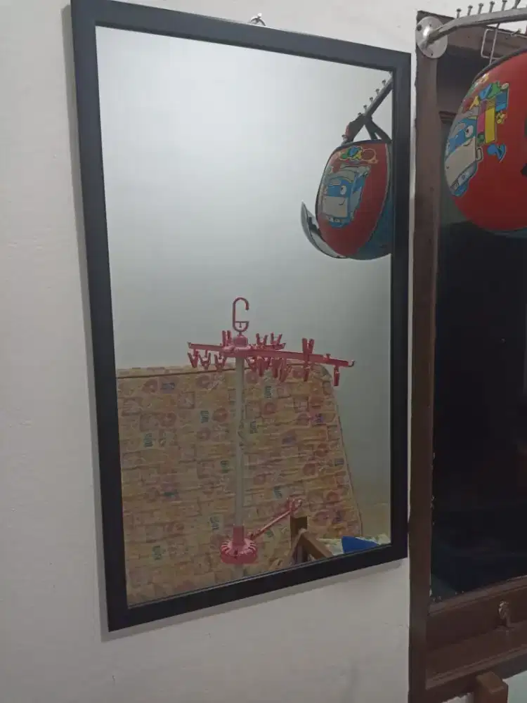 Kaca tebal ukuran 55cmx90cm